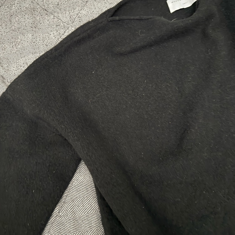 Modern Citizen Black Crewneck Sweater